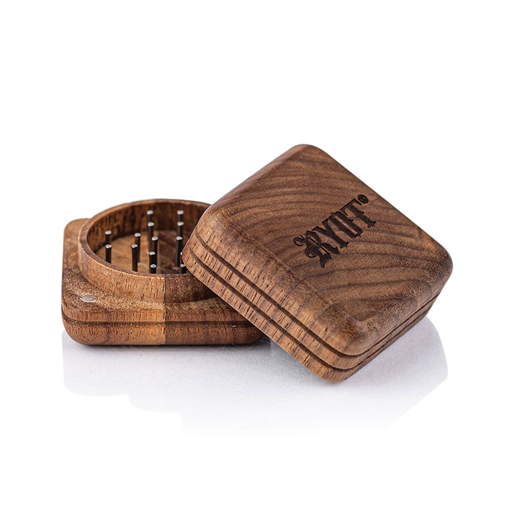 1906 WOOD GRINDERS